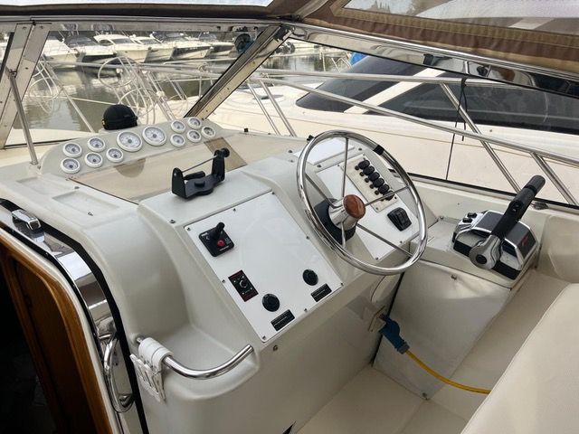 slider 2 Fairline Targa 33